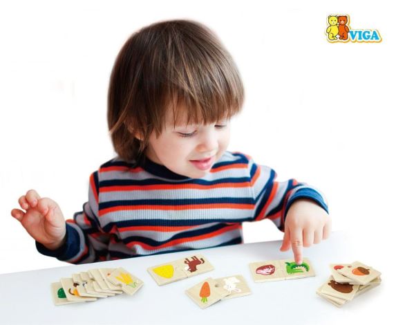 Viga Drevené puzzle Kŕmenie zvieratiek