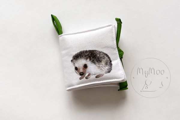 MyMoo Montessori textilná knižka Prechádzka lesom