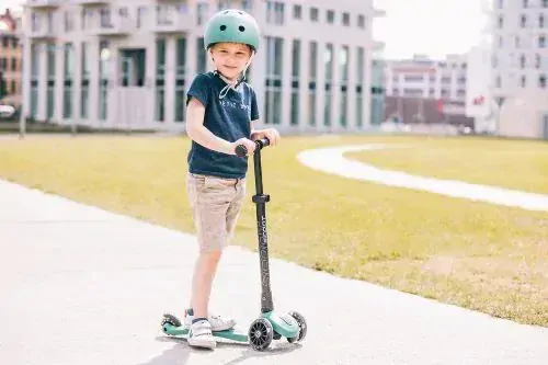 Scoot & Ride Detská kolobežka Highwaykick 3 LED forest
