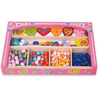 Viga Drevená sada korálikov Srdiečka